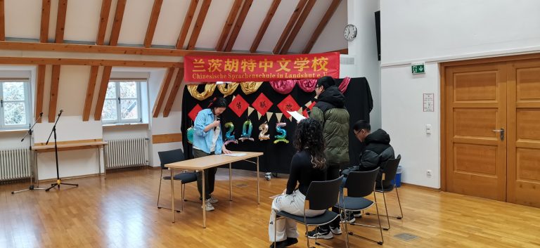 Kurzszene: Gegensätze 小品:反义词